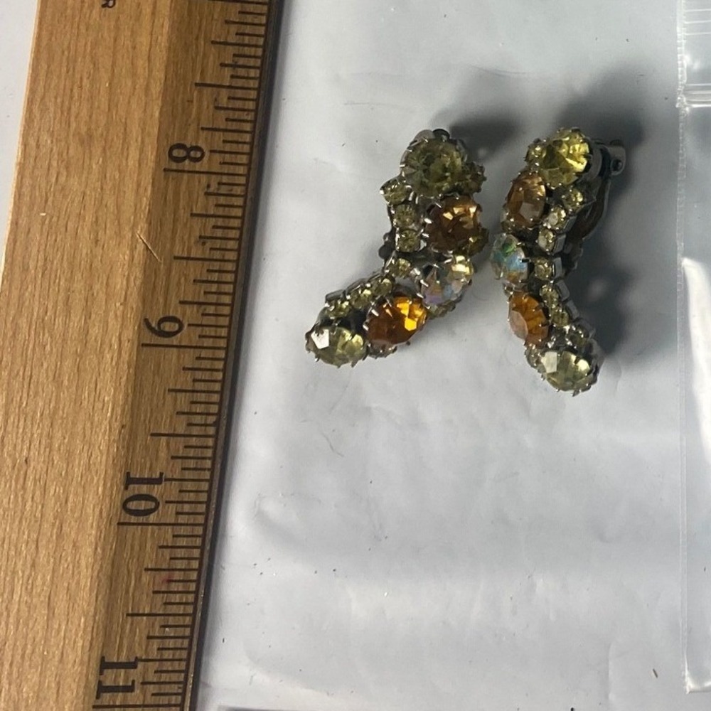 Rhinestone Butterfly Brooch Pin Gold Tone Sparkly Statement